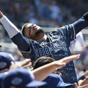 Meet your Posher, Dylan